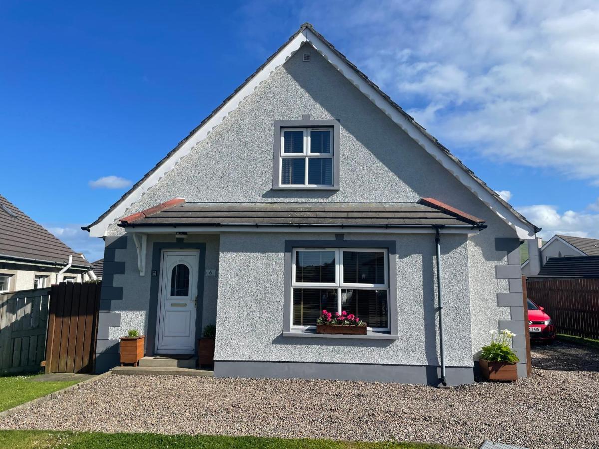Wind Rose Rooms Ballycastle Exterior photo